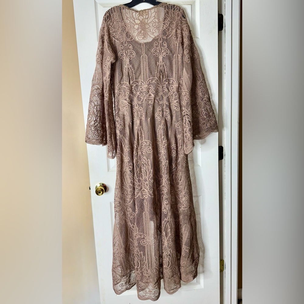 *New* Joyfolie Mentari Elegant Lace Women Dress in Mushroom - Picture 6 of 8